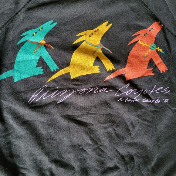 Vintage '88 Arizona Coyotes Sweater - Picture 2 of 5